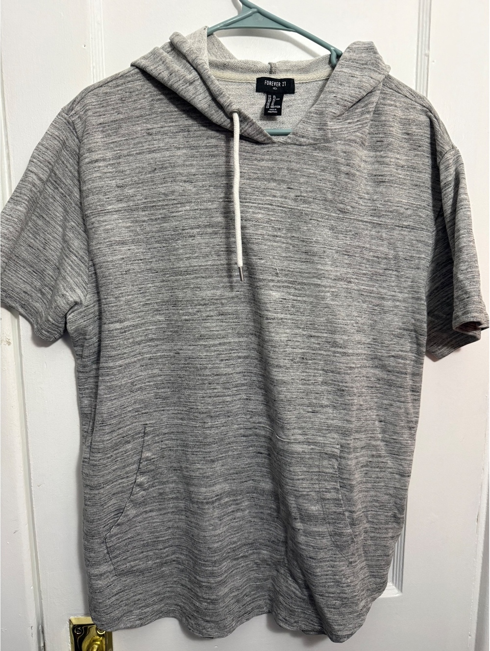 Forever 21 Men's Gray Short Sleeve Hoodie XL